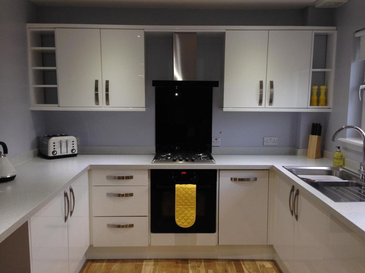 Flat Three, 212 Eaglesham Road, East Kilbride, Glasgow Kültér fotó