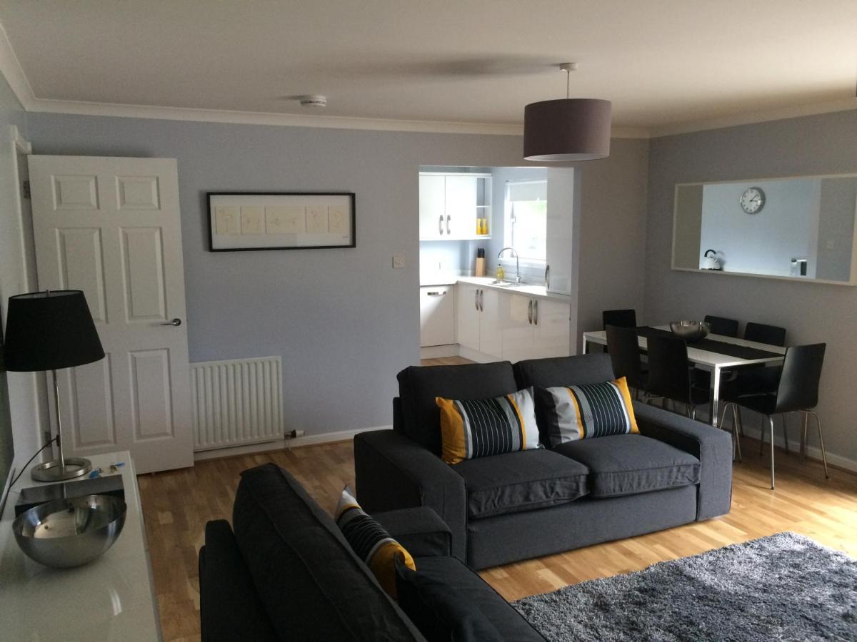 Flat Three, 212 Eaglesham Road, East Kilbride, Glasgow Kültér fotó