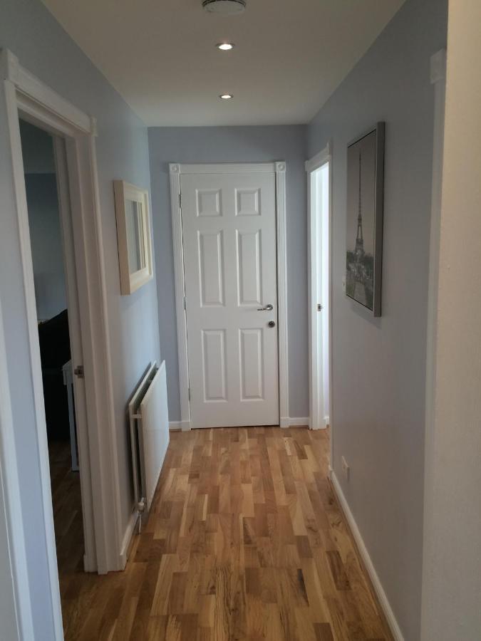 Flat Three, 212 Eaglesham Road, East Kilbride, Glasgow Kültér fotó