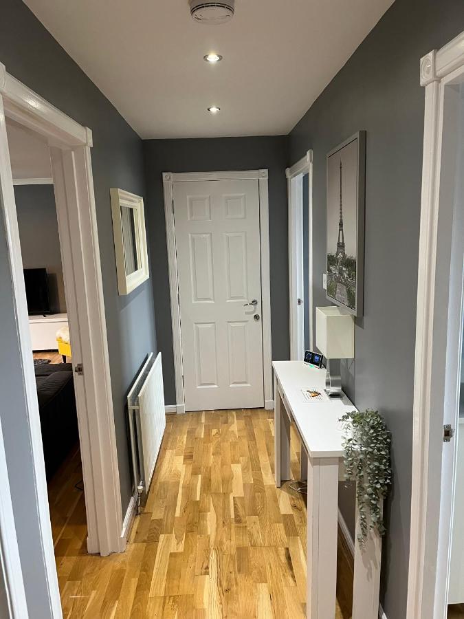 Flat Three, 212 Eaglesham Road, East Kilbride, Glasgow Kültér fotó