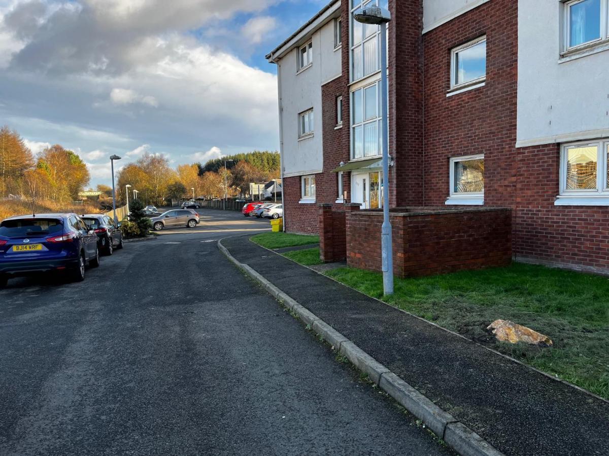 Flat Three, 212 Eaglesham Road, East Kilbride, Glasgow Kültér fotó